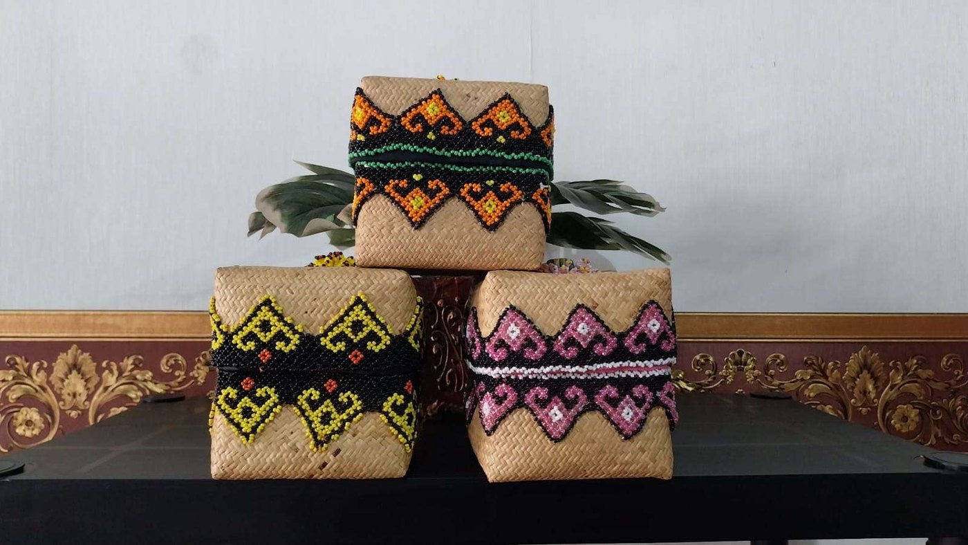 BOX ACCESSORIES MANIK ROTAN